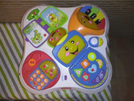 MESA JUEGOS